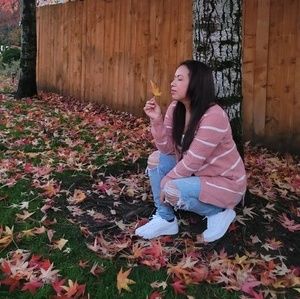 Meet your Posher, Becky